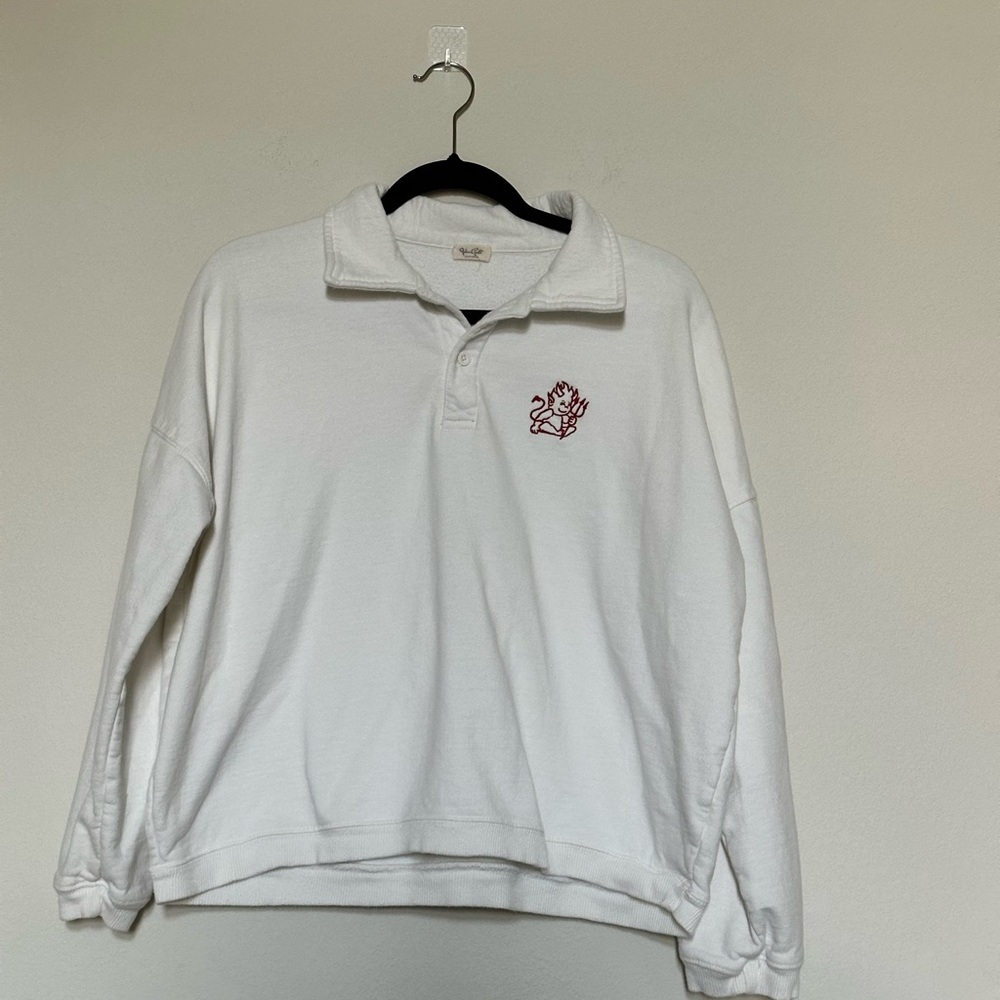 Brandy Melville. J. Galt‎ women’s collared sweatshirt